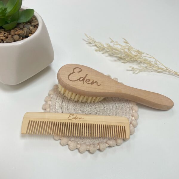 Kit brosse et peigne bébé personnalisé